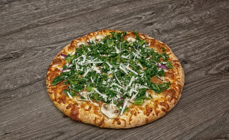 Crispy Kale Pizza (Vegetarian)